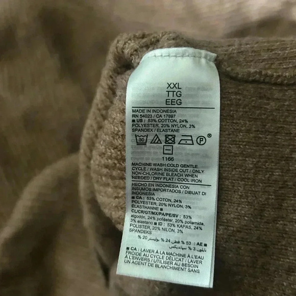 Women’s Old Navy V Neck Beige Sweater Size XXL 2XL - Picture 5 of 5